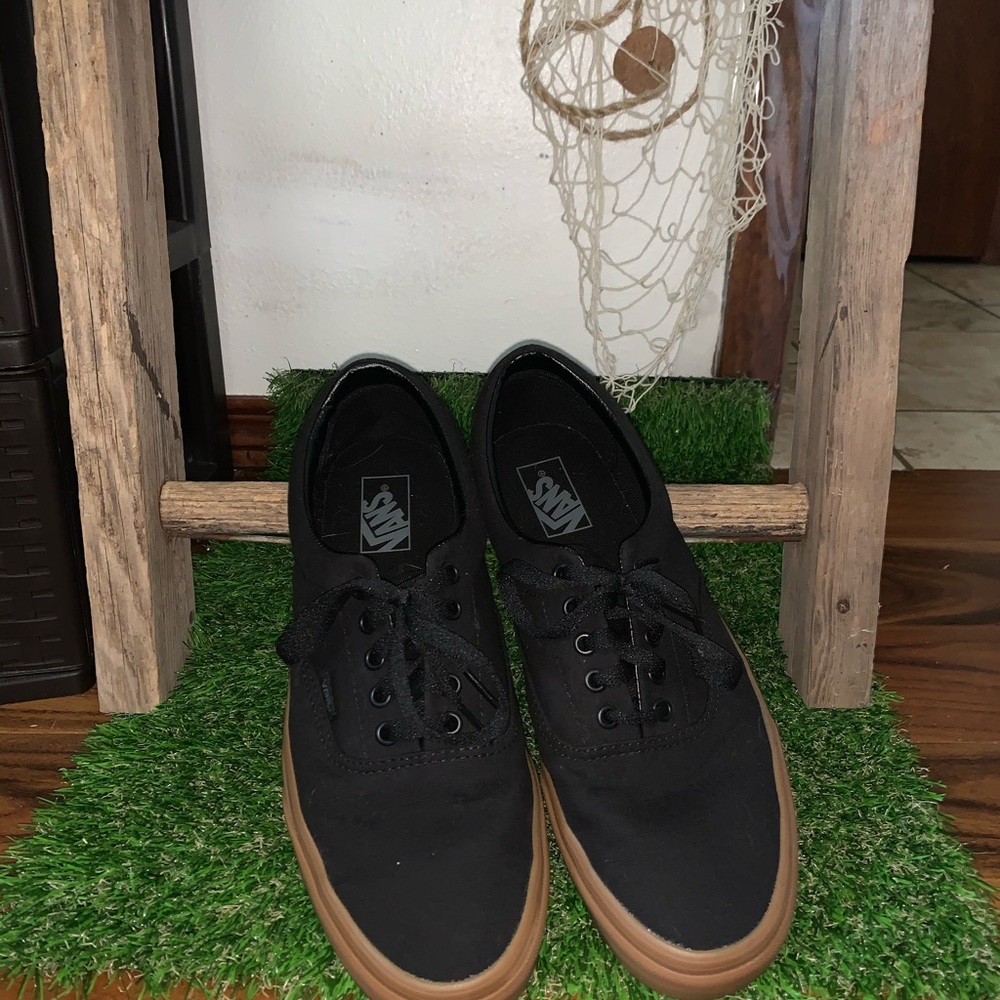 Black Vans Size 11